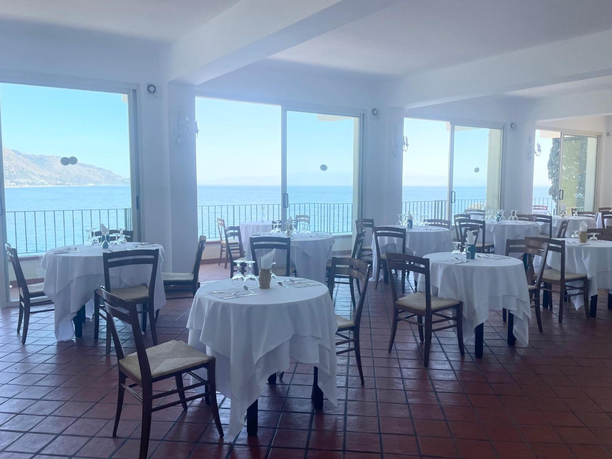 Bay Palace Mazzaro Taormina Bagian luar foto
