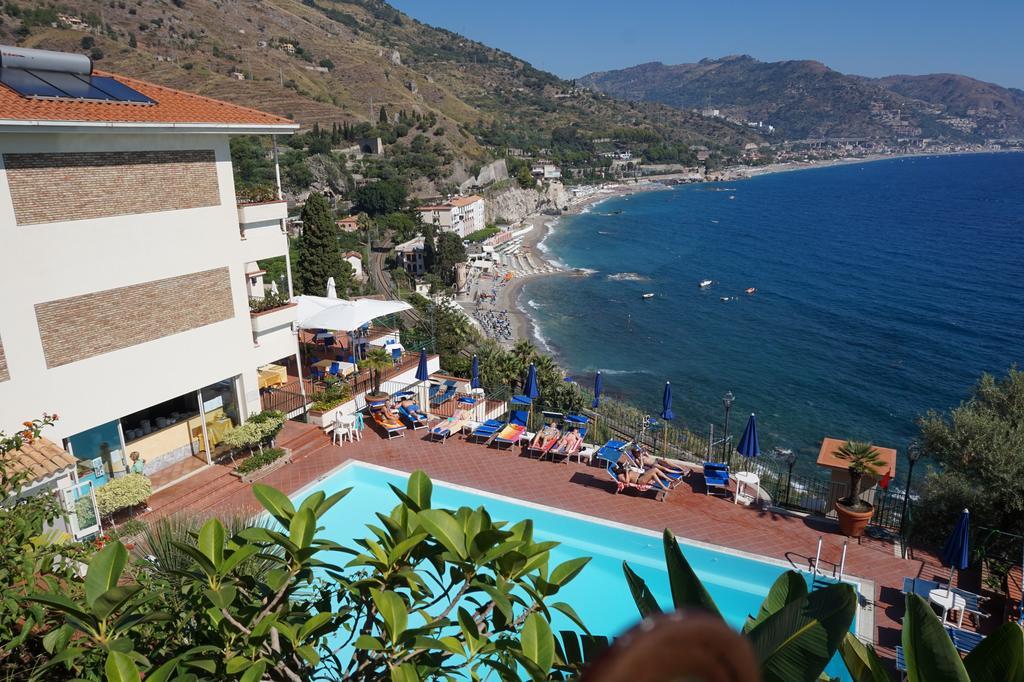 Hotel Bay Palace Taormina Bagian luar foto